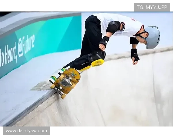 北京滑板队在世界滑板锦标赛中的精彩表现与节奏掌控分析