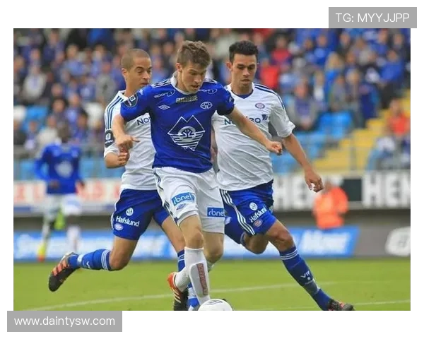 布兰与莫尔德的精彩对决分析与战术分享 布兰与莫尔德的精彩对决分析与战术分享