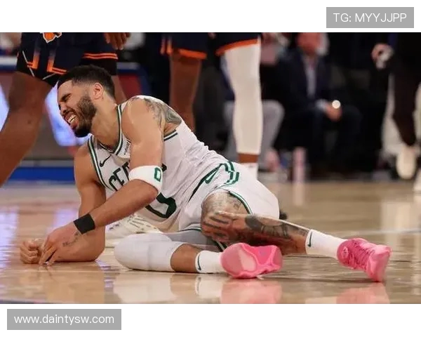 杰森塔图姆如何在NBA赛场上展现超凡实力与领导力