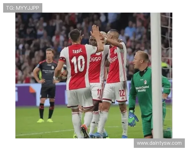 荷乙联赛精彩对决埃门主场迎战海牙争夺三分荣耀